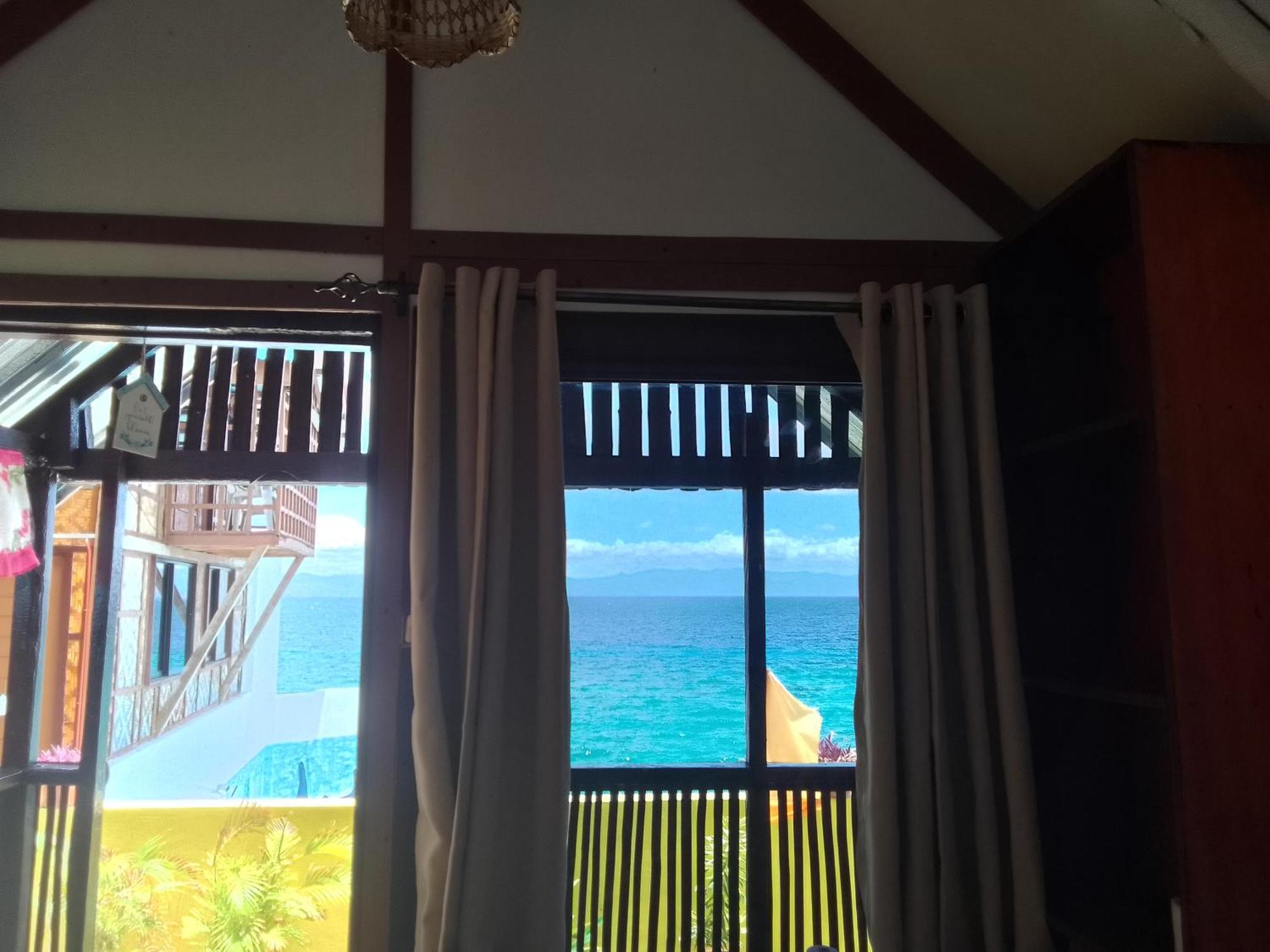 Mlk Bamboo Beachhouse Alegria  Exterior foto